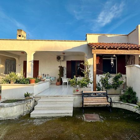 Ferienwohnung Poesia Del Salento Roca Exterior foto