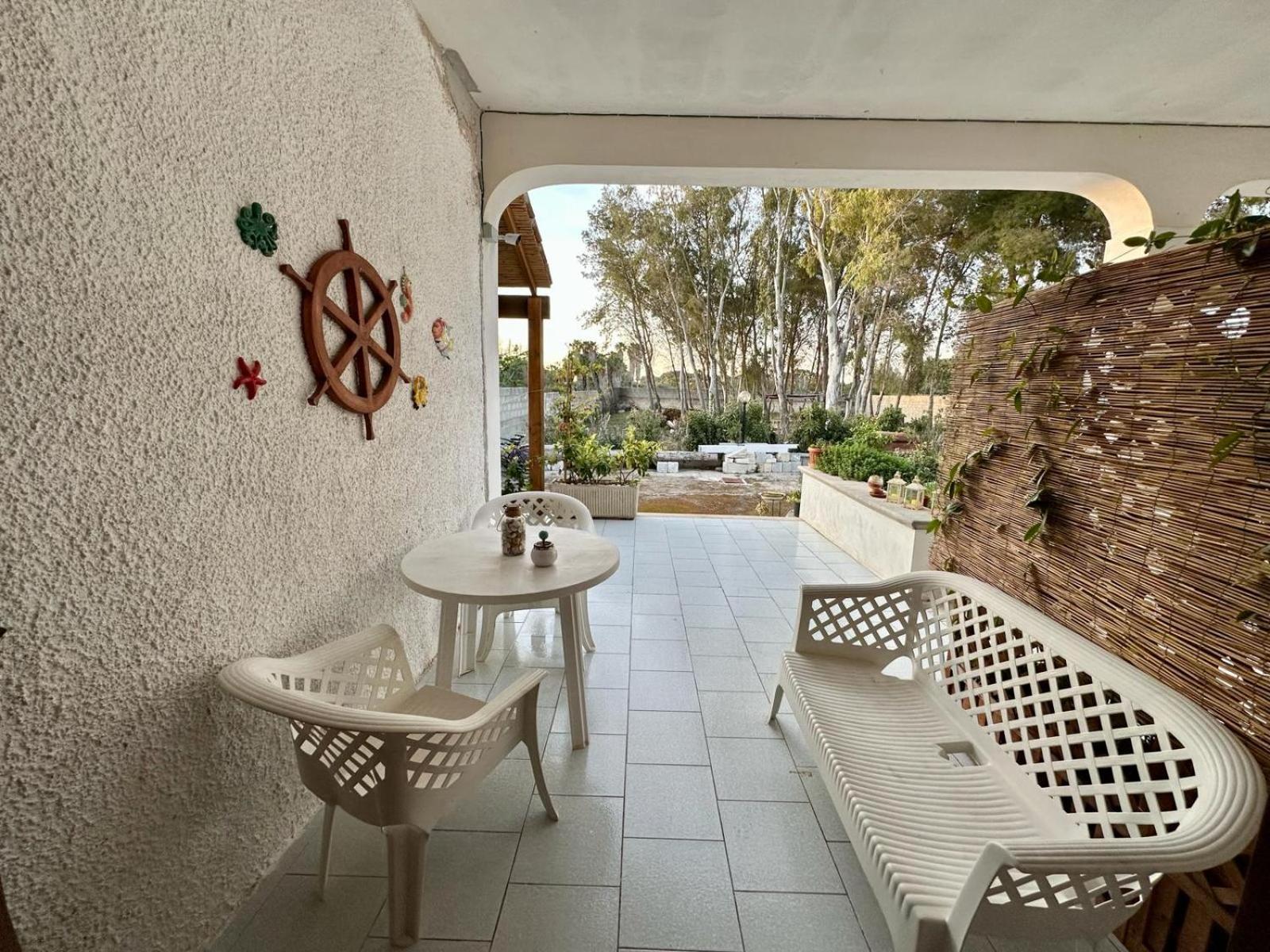 Ferienwohnung Poesia Del Salento Roca Exterior foto